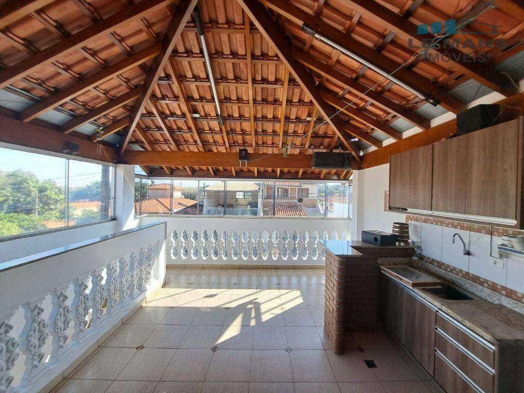 Casa para alugar com 2 quartos, 110m² - Foto 1