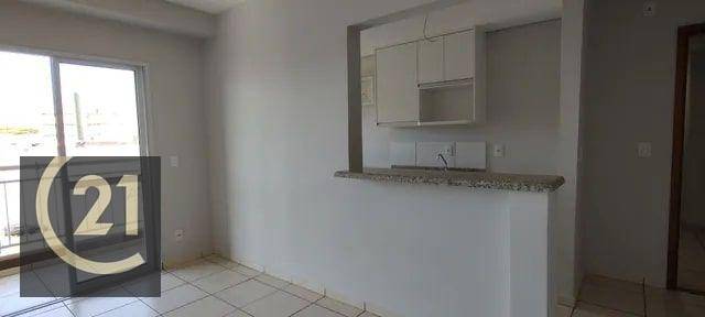 Apartamento à venda com 2 quartos, 62m² - Foto 2