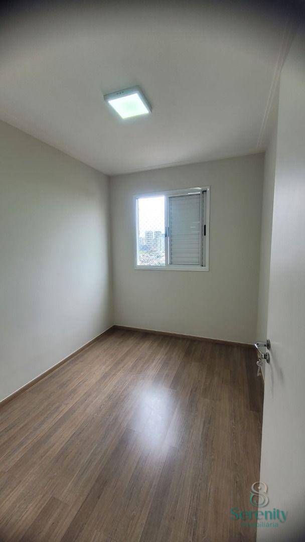 Apartamento para alugar com 2 quartos, 56m² - Foto 12