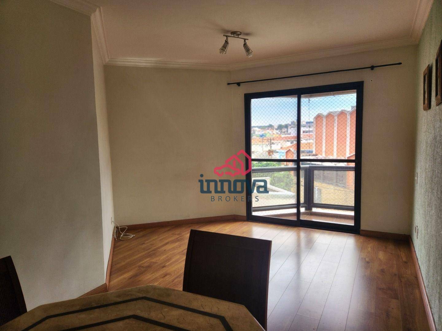 Apartamento à venda com 2 quartos, 69m² - Foto 3