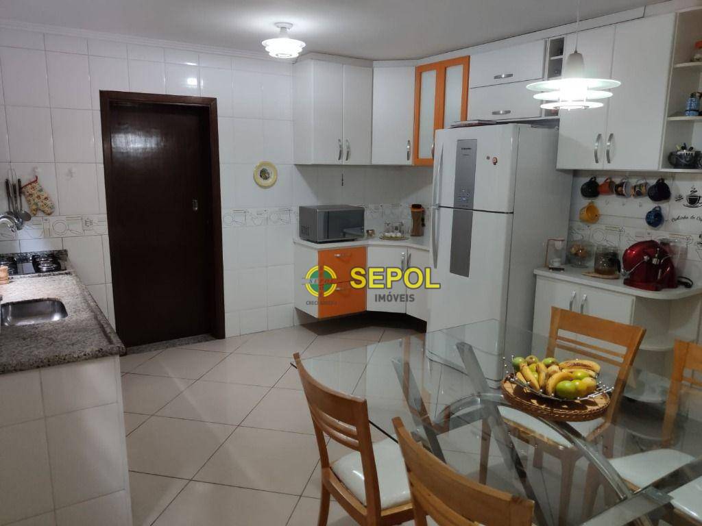 Sobrado à venda com 3 quartos, 180m² - Foto 2