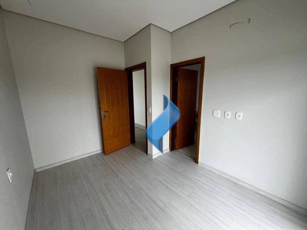 Casa de Condomínio à venda com 3 quartos, 211m² - Foto 17