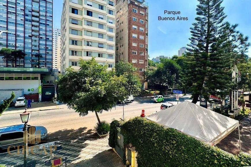 Apartamento à venda com 4 quartos, 204m² - Foto 2