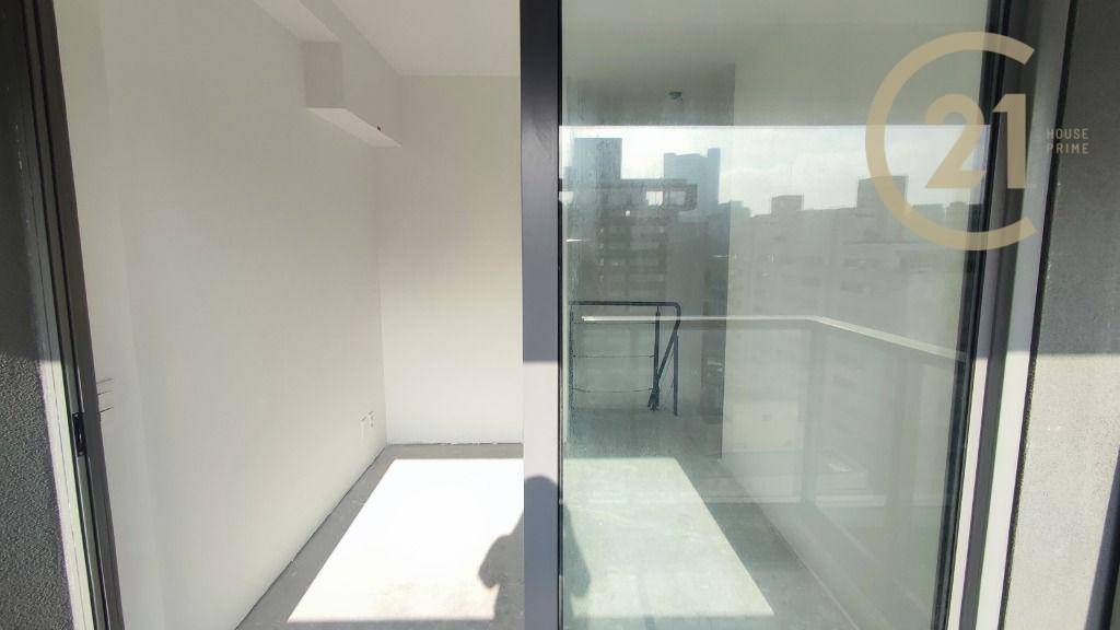 Apartamento à venda com 2 quartos, 67m² - Foto 50