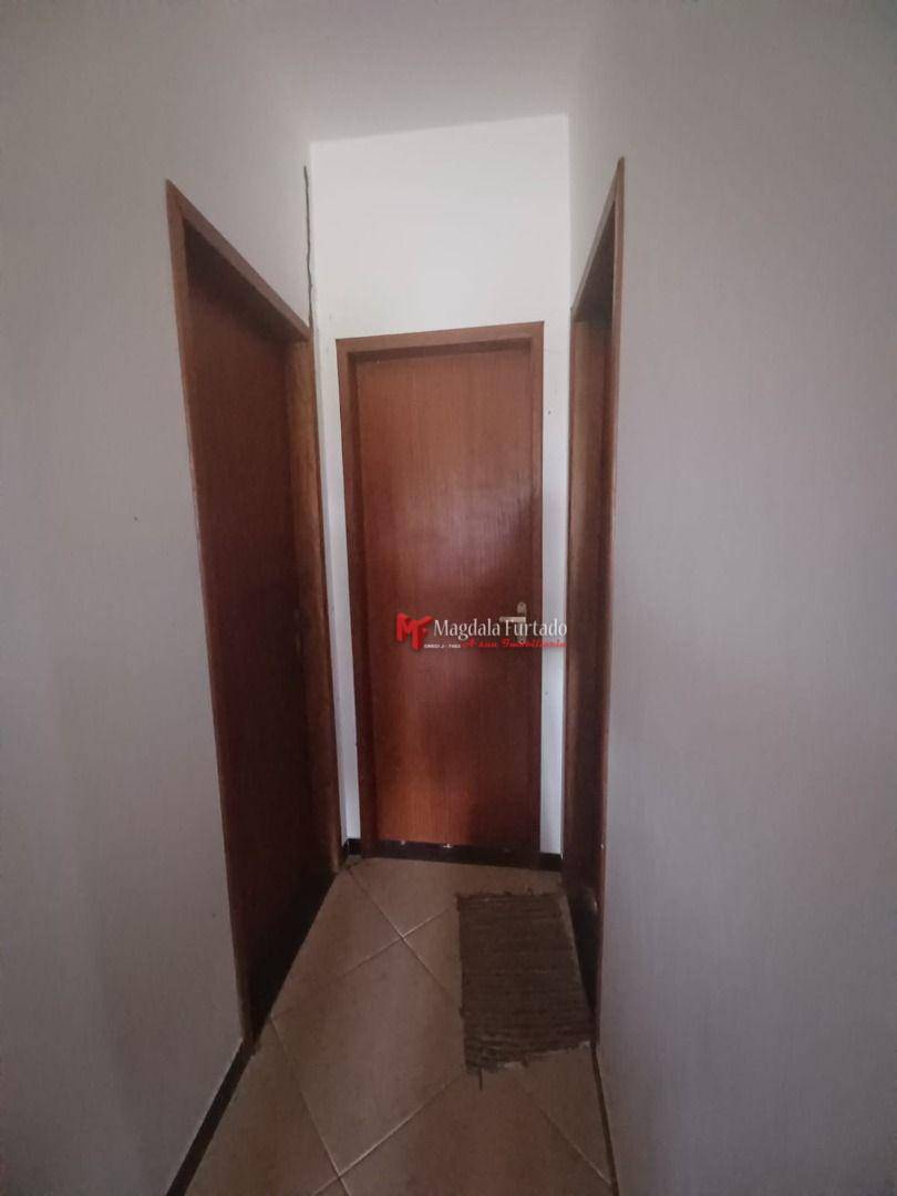 Casa à venda com 3 quartos, 500M2 - Foto 8