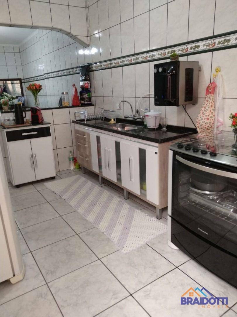 Casa à venda com 3 quartos, 129m² - Foto 18