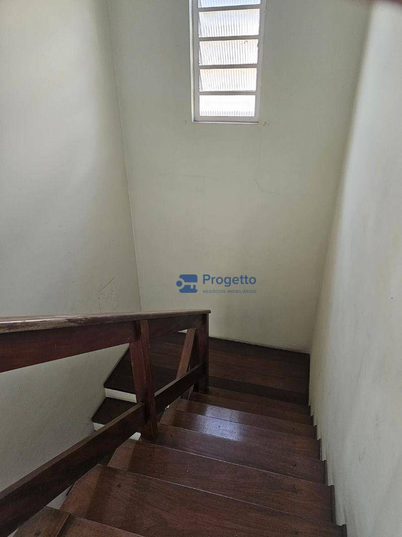 Casa à venda com 3 quartos, 169m² - Foto 17