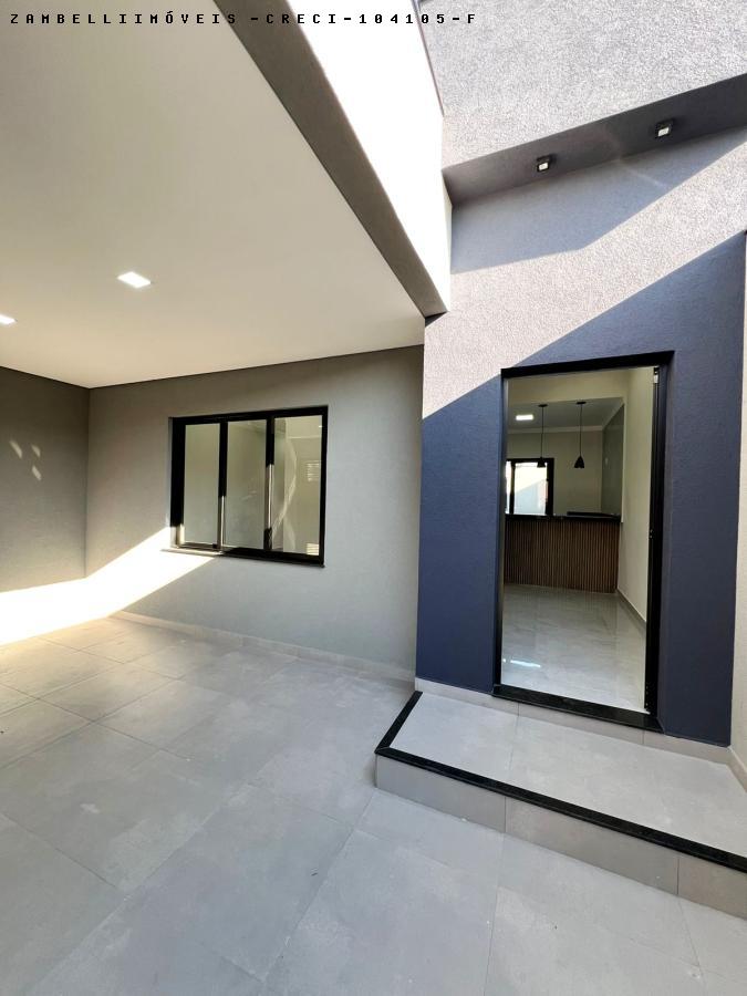 Casa à venda com 3 quartos, 140m² - Foto 2