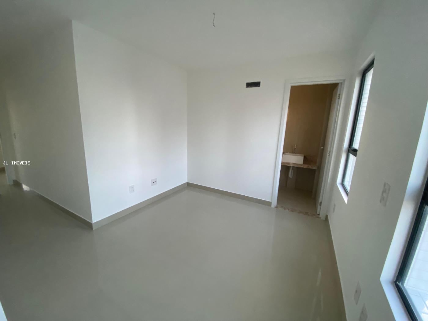 Apartamento à venda com 3 quartos, 132m² - Foto 18