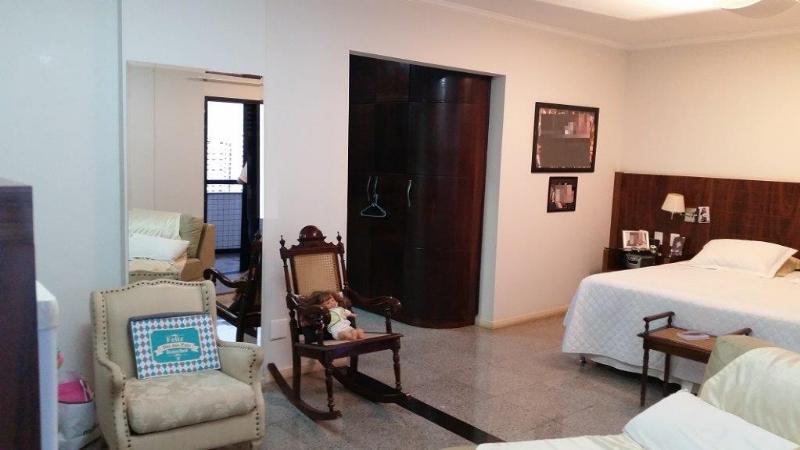 Apartamento à venda com 3 quartos, 230m² - Foto 46