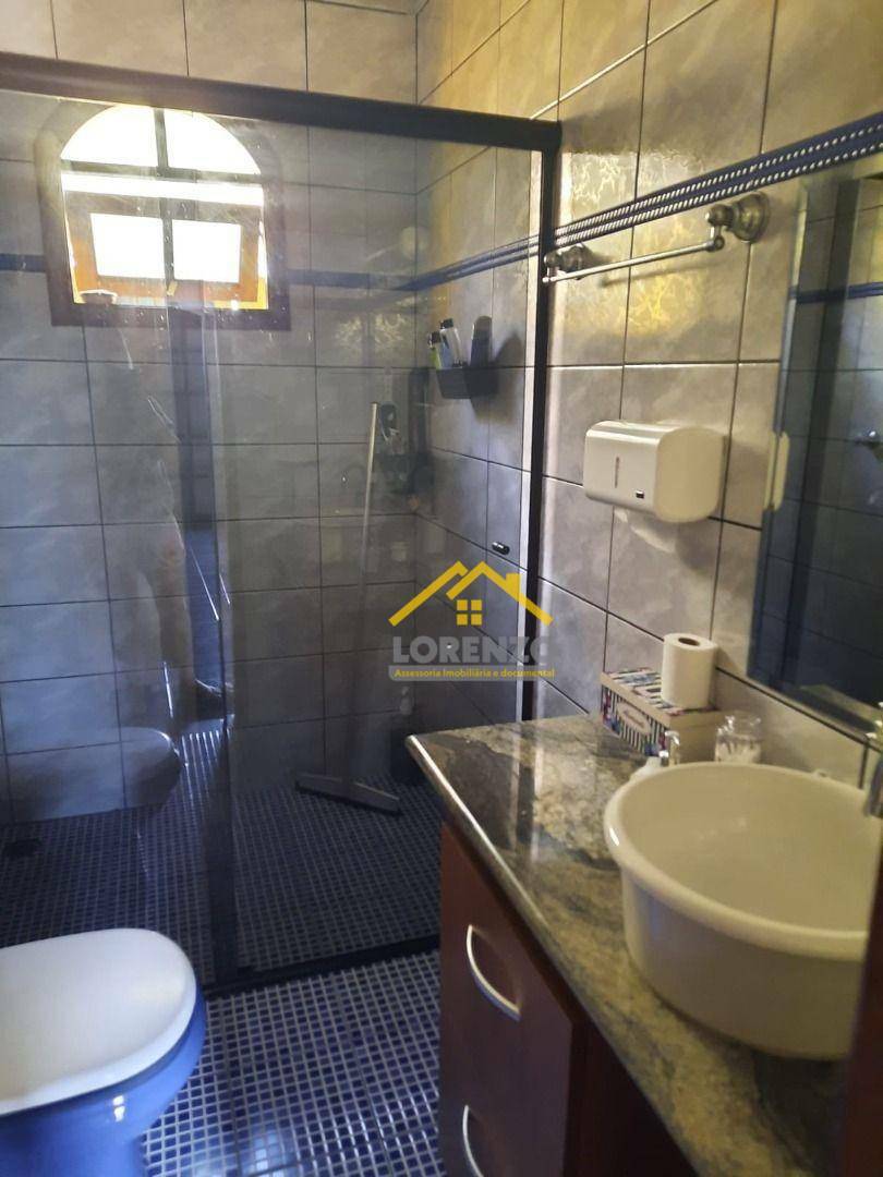 Sobrado à venda com 3 quartos, 220m² - Foto 4