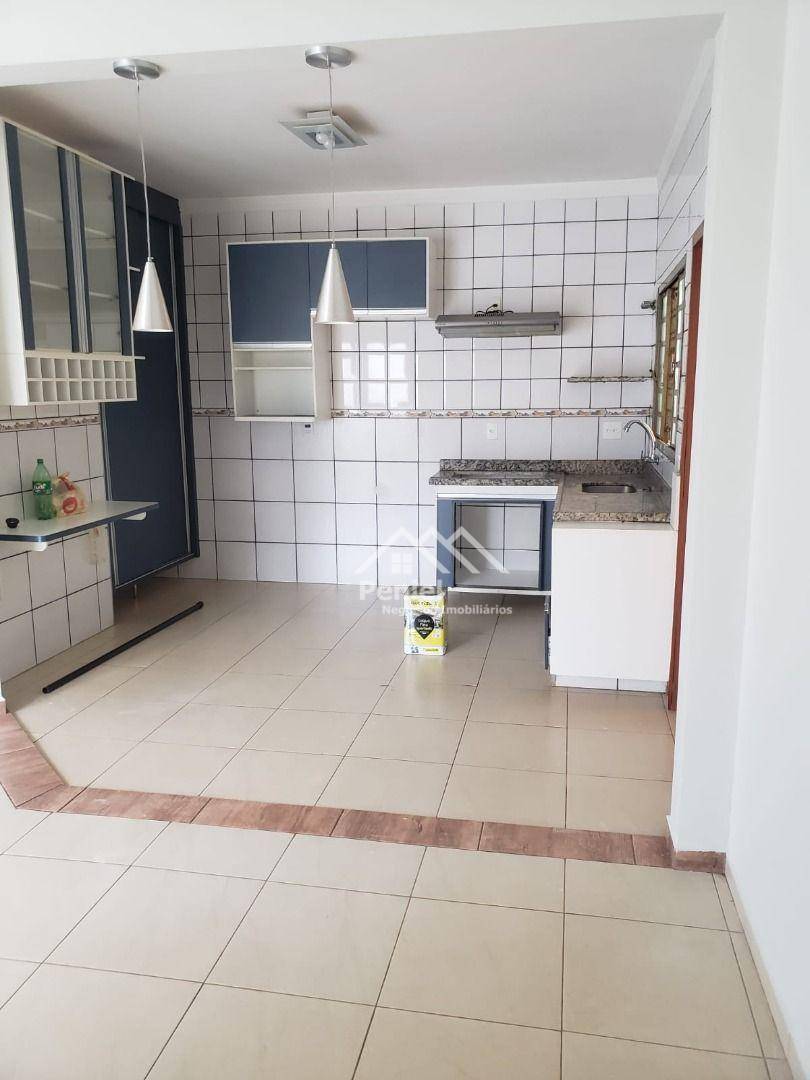 Apartamento à venda com 3 quartos, 100m² - Foto 2