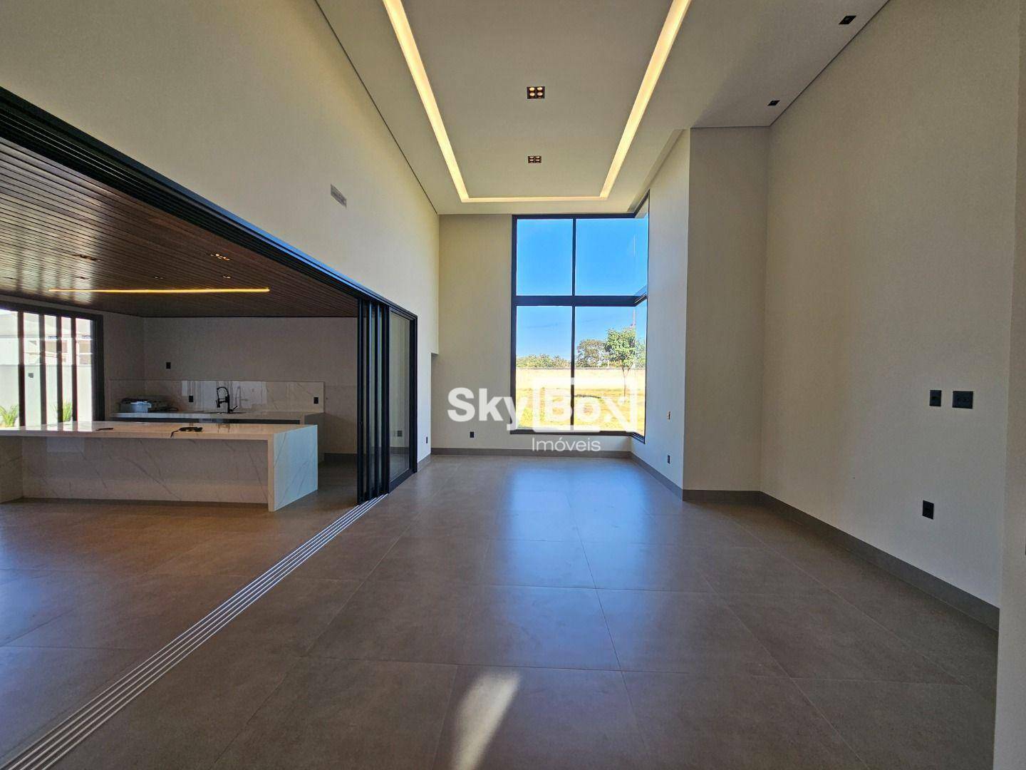 Casa de Condomínio à venda com 4 quartos, 226m² - Foto 3