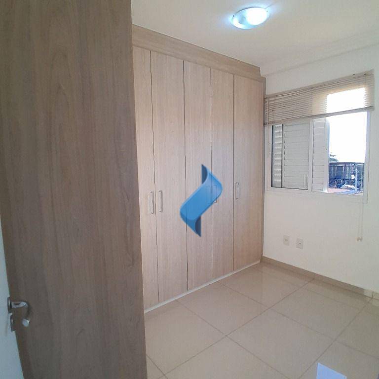 Apartamento à venda com 2 quartos, 52m² - Foto 12