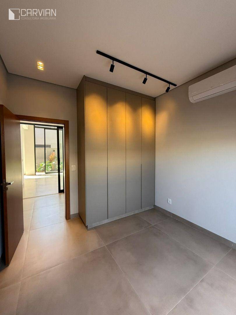 Casa de Condomínio à venda com 4 quartos, 262m² - Foto 13