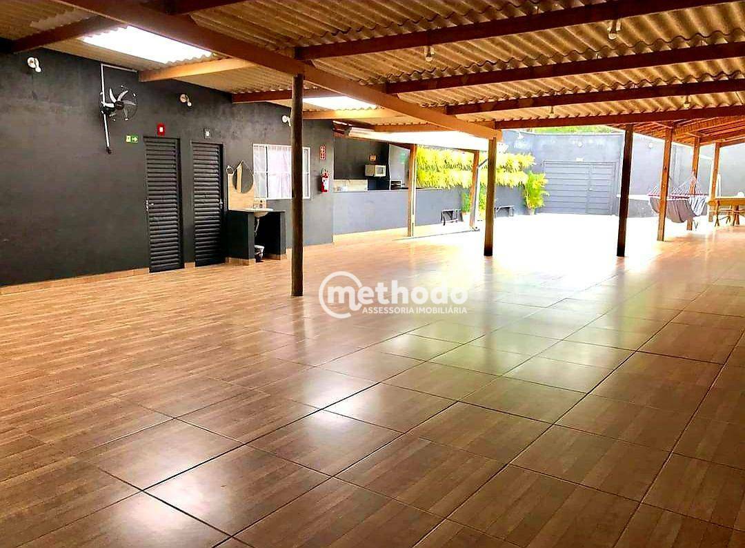 Casa à venda com 2 quartos, 70m² - Foto 1