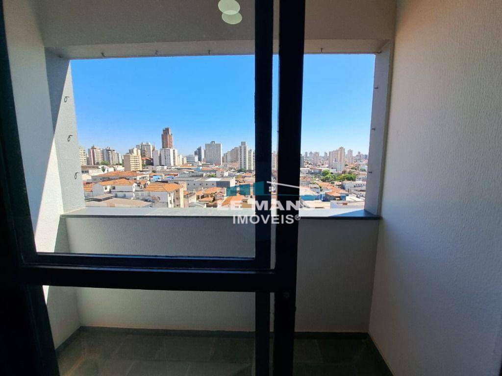 Apartamento à venda com 3 quartos, 75m² - Foto 10