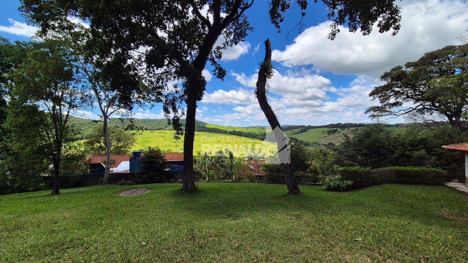 Chácara, 3 quartos, 3095 m² - Foto 2