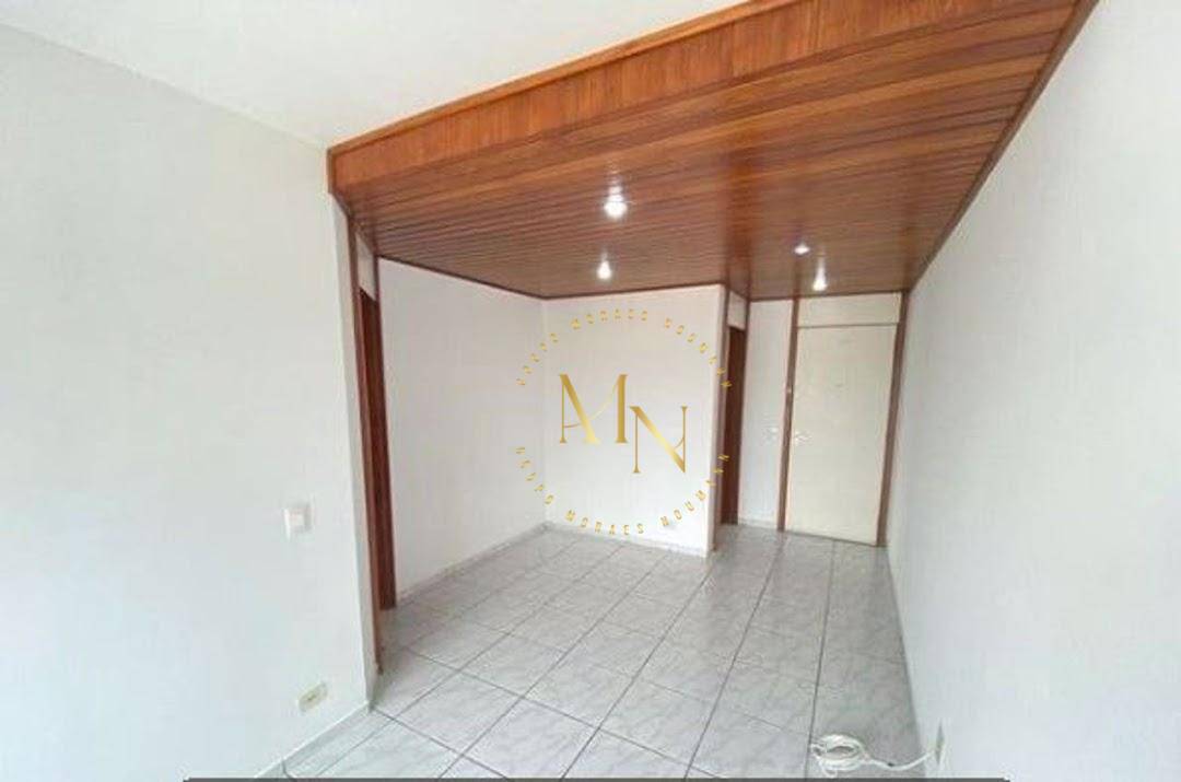 Apartamento à venda com 2 quartos, 64m² - Foto 4