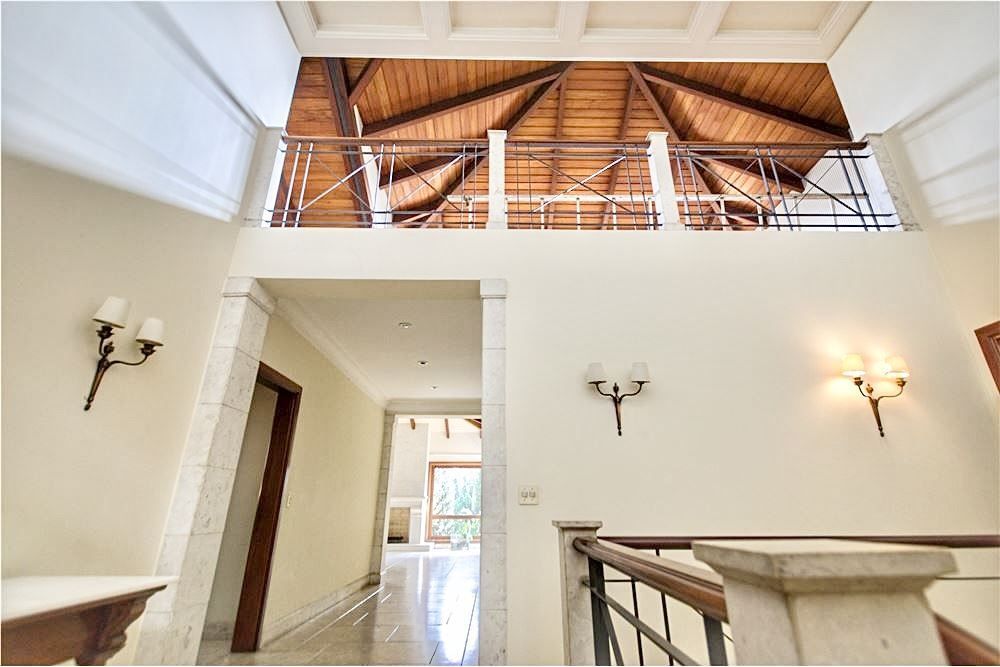 Casa de Condomínio à venda com 4 quartos, 750m² - Foto 32