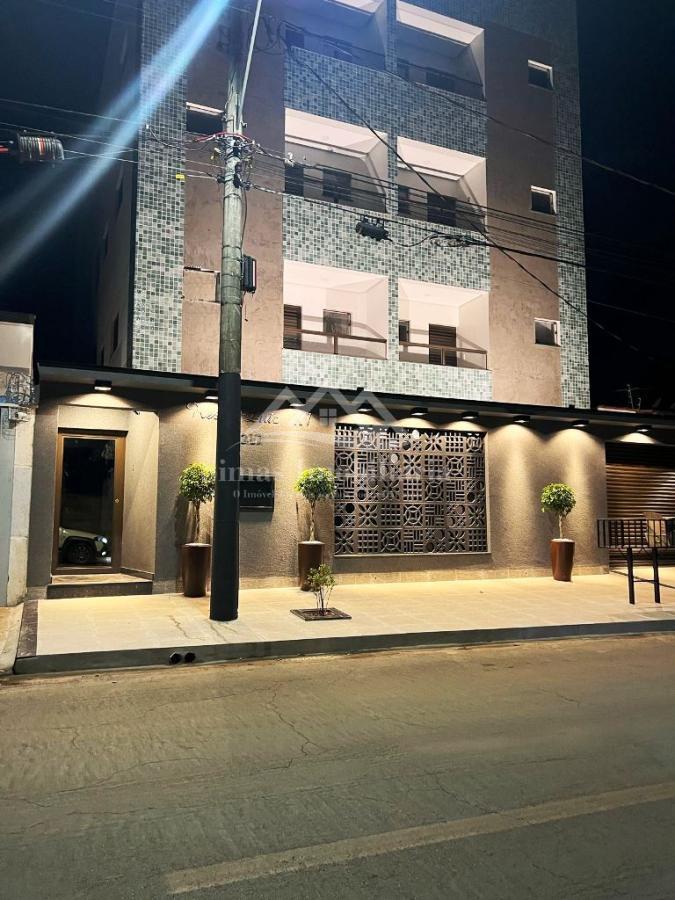 Apartamento à venda com 2 quartos, 80m² - Foto 1