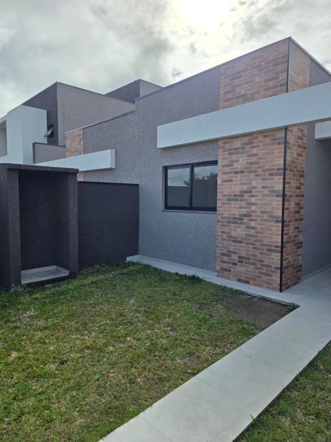 Casa à venda com 3 quartos, 71m² - Foto 2