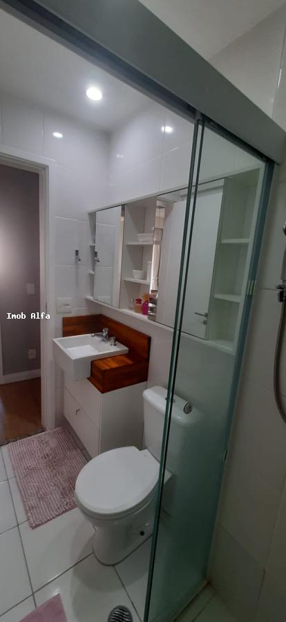 Apartamento à venda com 2 quartos, 64m² - Foto 11