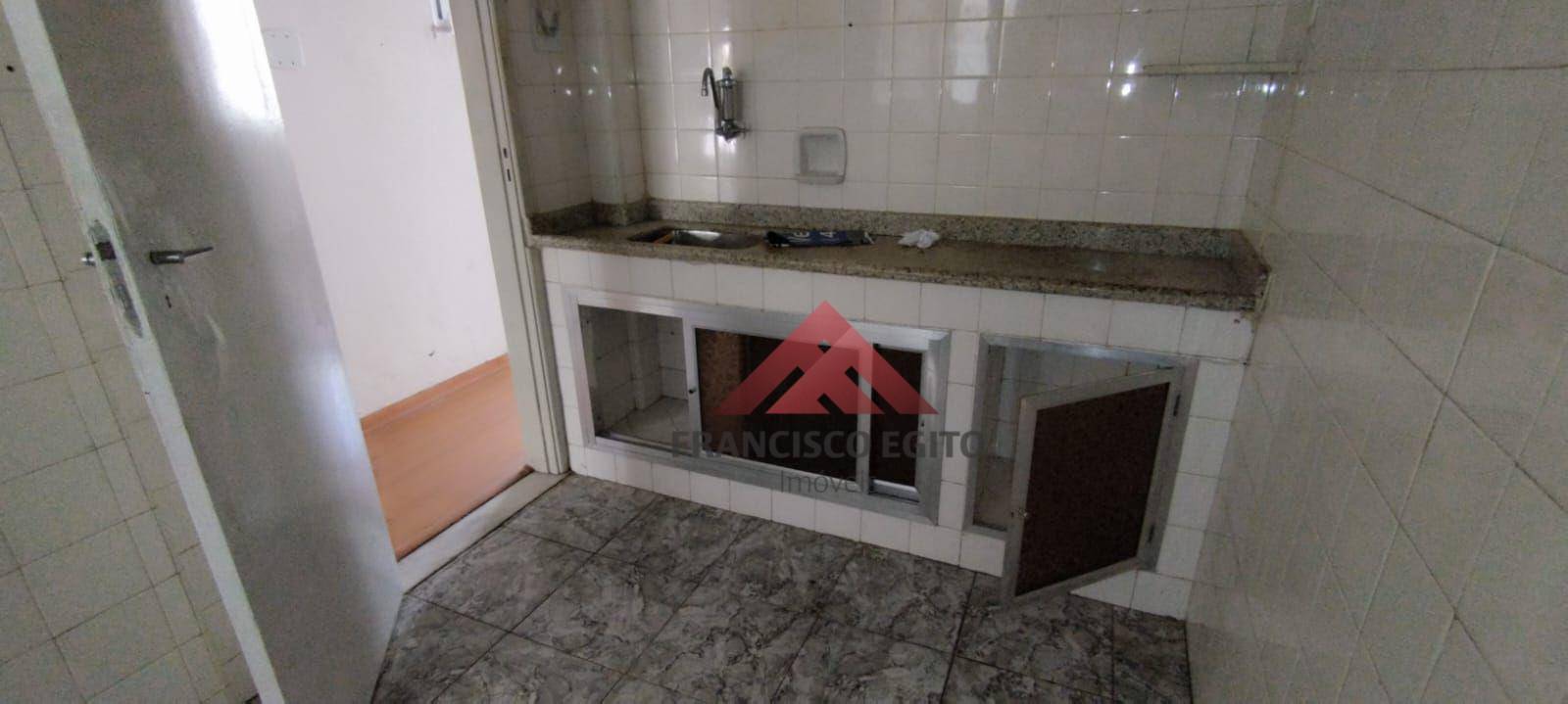 Apartamento à venda com 2 quartos, 79m² - Foto 9