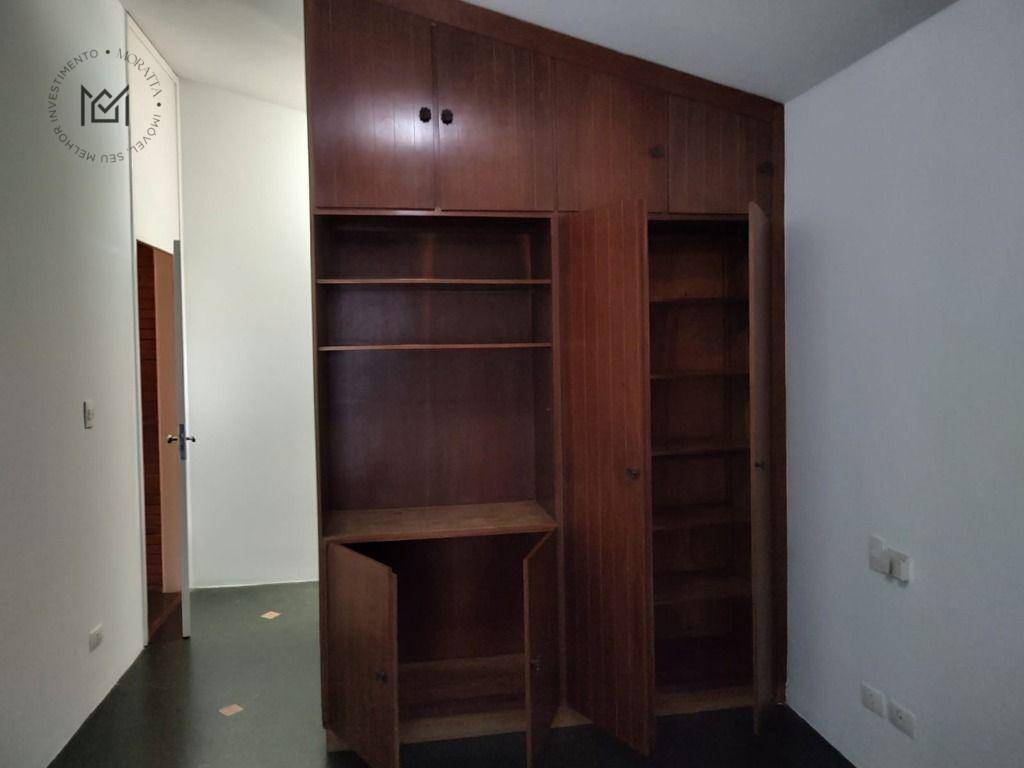 Casa de Condomínio para alugar com 3 quartos, 302m² - Foto 18