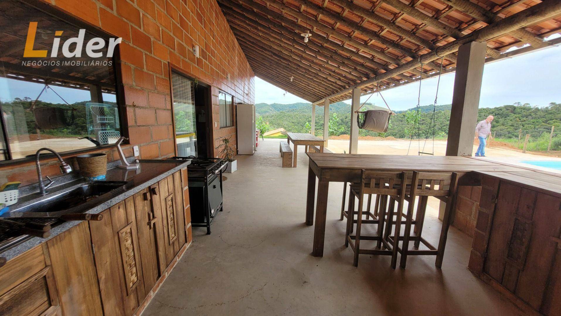 Casa de Condomínio à venda com 3 quartos, 220m² - Foto 6