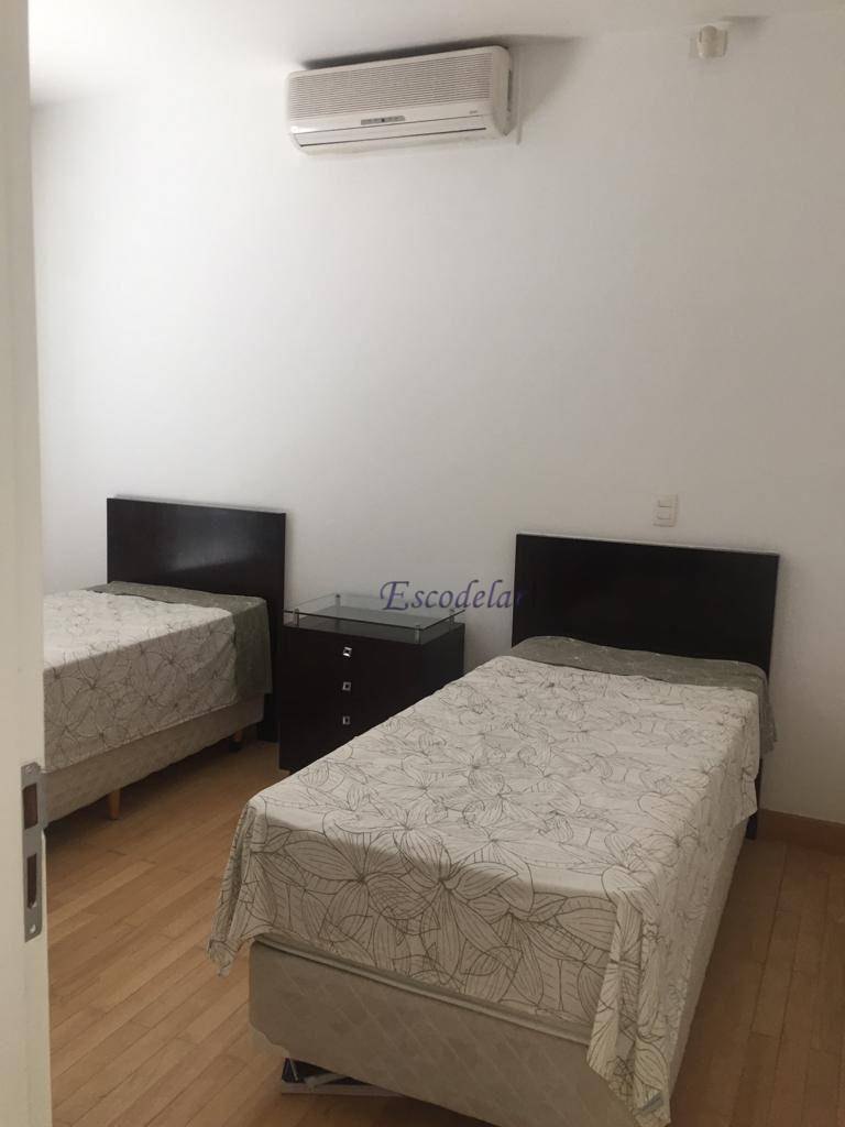 Casa à venda com 3 quartos, 280m² - Foto 8