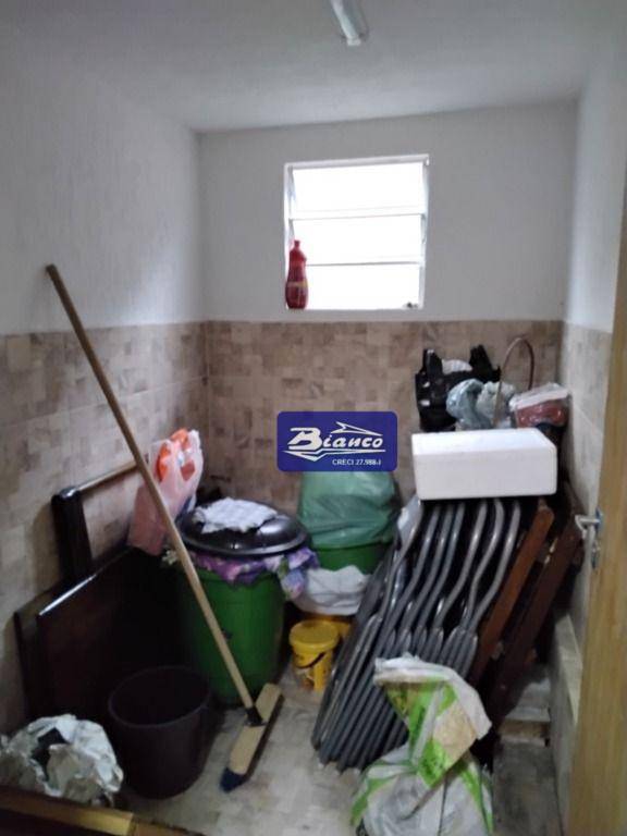 Sobrado à venda com 3 quartos, 190m² - Foto 12