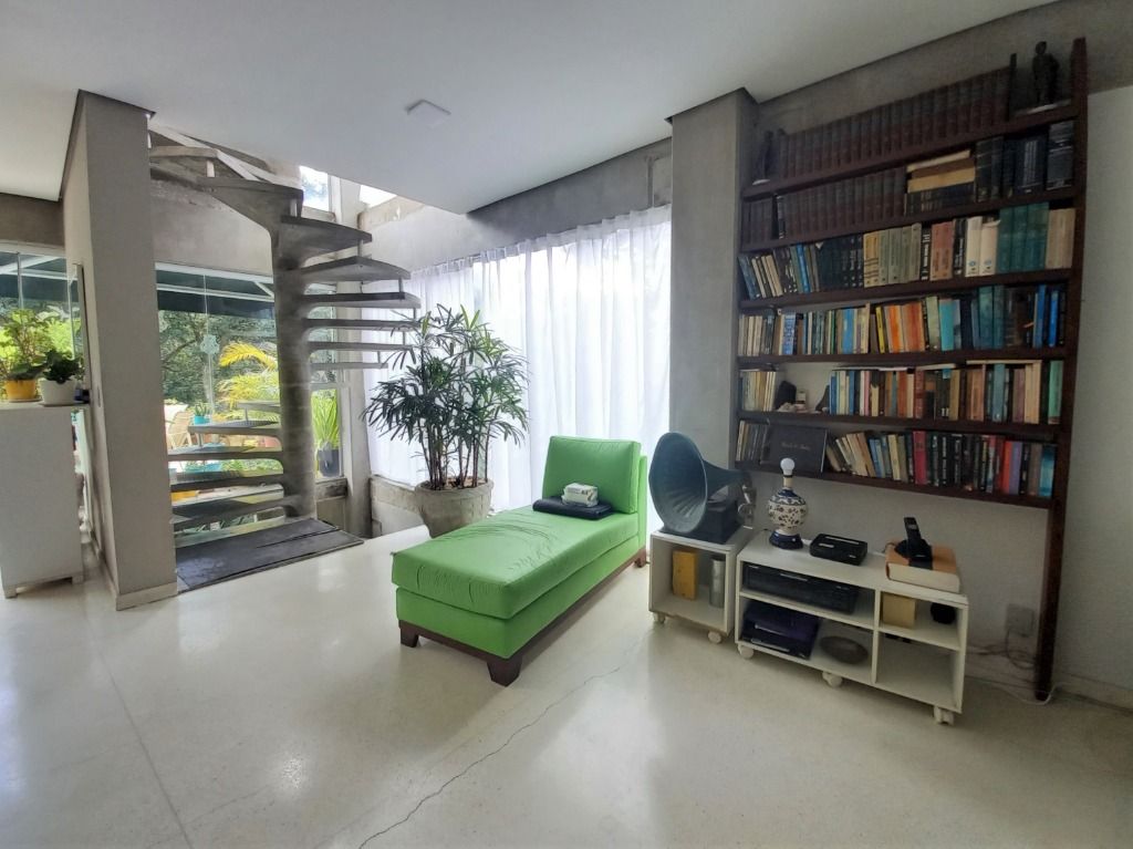 Casa à venda com 3 quartos, 230m² - Foto 17