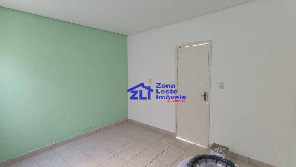 Casa para alugar com 3 quartos, 234m² - Foto 24