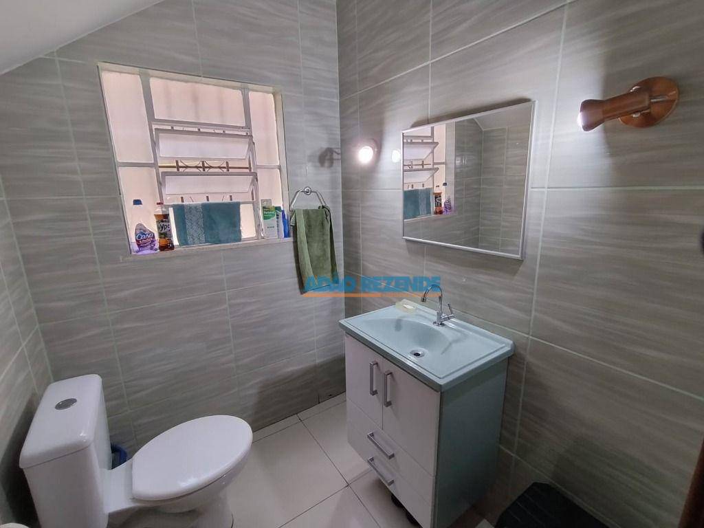 Casa à venda com 5 quartos, 182m² - Foto 20