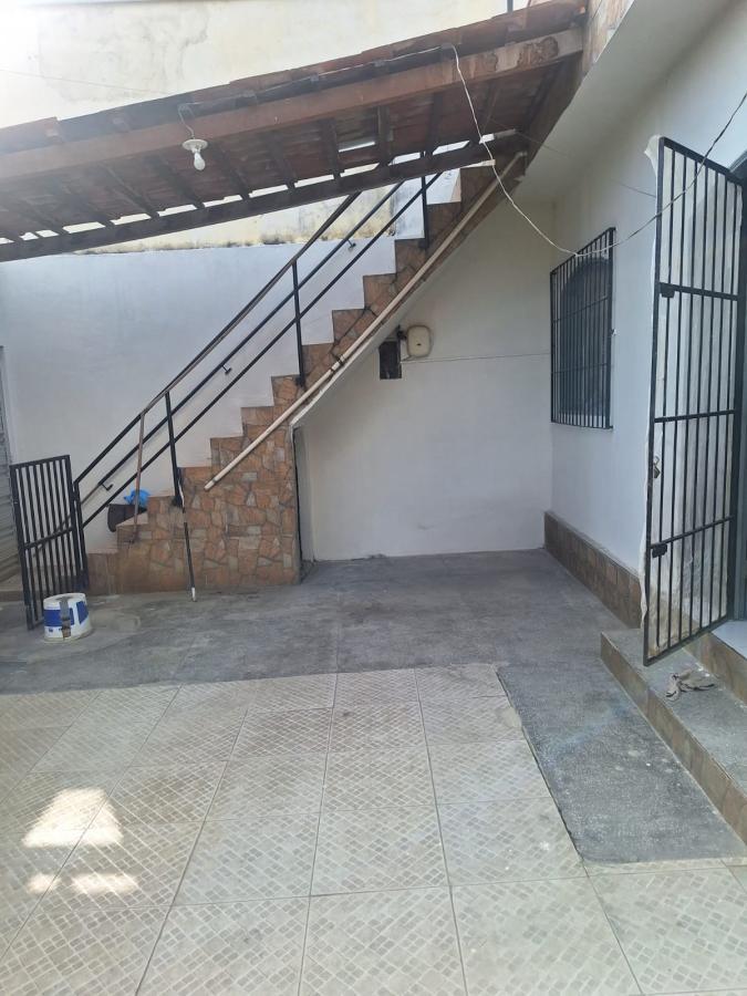 Casa para alugar com 2 quartos, 200m² - Foto 15