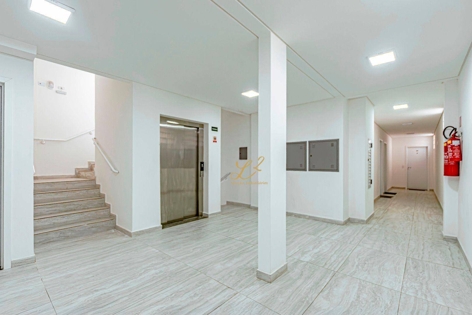 Apartamento para alugar com 2 quartos, 64m² - Foto 36