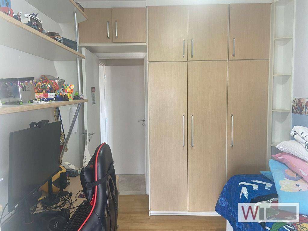 Apartamento à venda com 3 quartos, 130m² - Foto 19