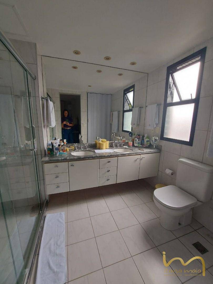 Apartamento à venda com 4 quartos, 243m² - Foto 14