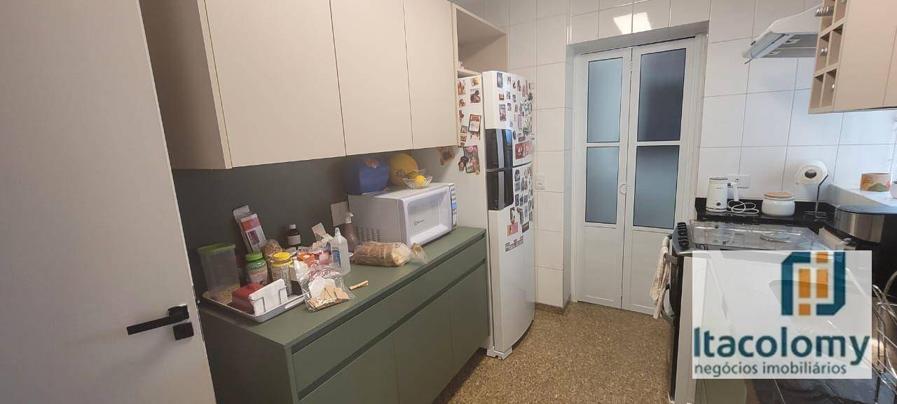 Apartamento à venda com 3 quartos, 94m² - Foto 14