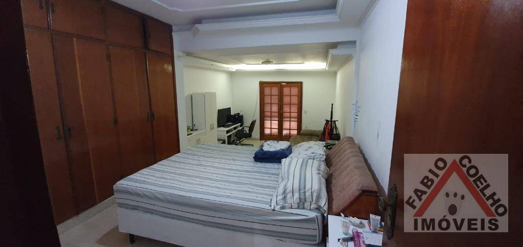 Casa à venda com 3 quartos, 131m² - Foto 17