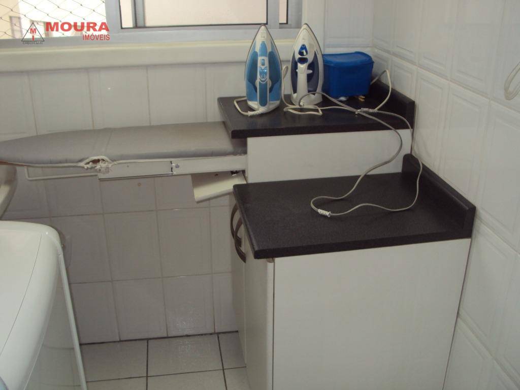 Apartamento à venda com 2 quartos, 58m² - Foto 13