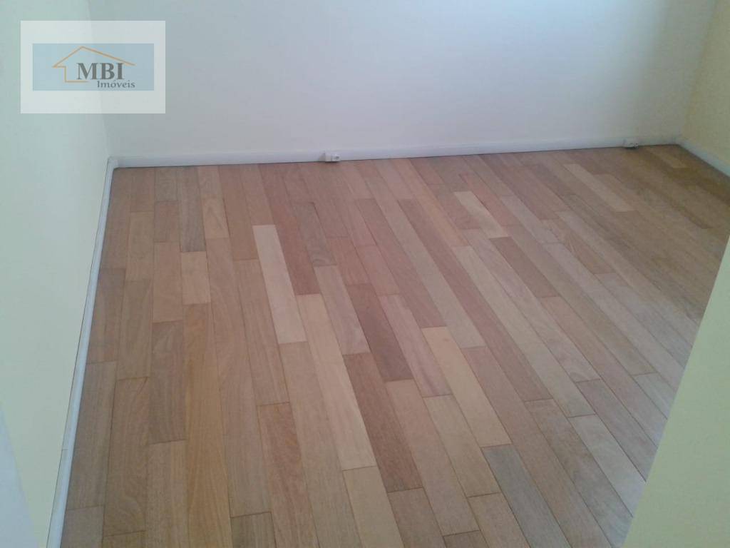 Apartamento à venda com 2 quartos, 55m² - Foto 15