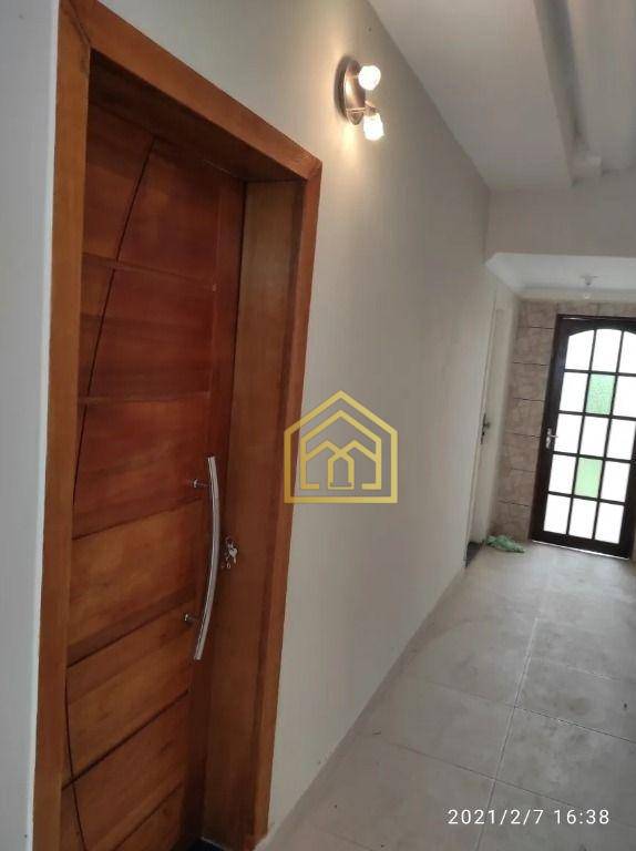 Casa à venda com 3 quartos, 140m² - Foto 9