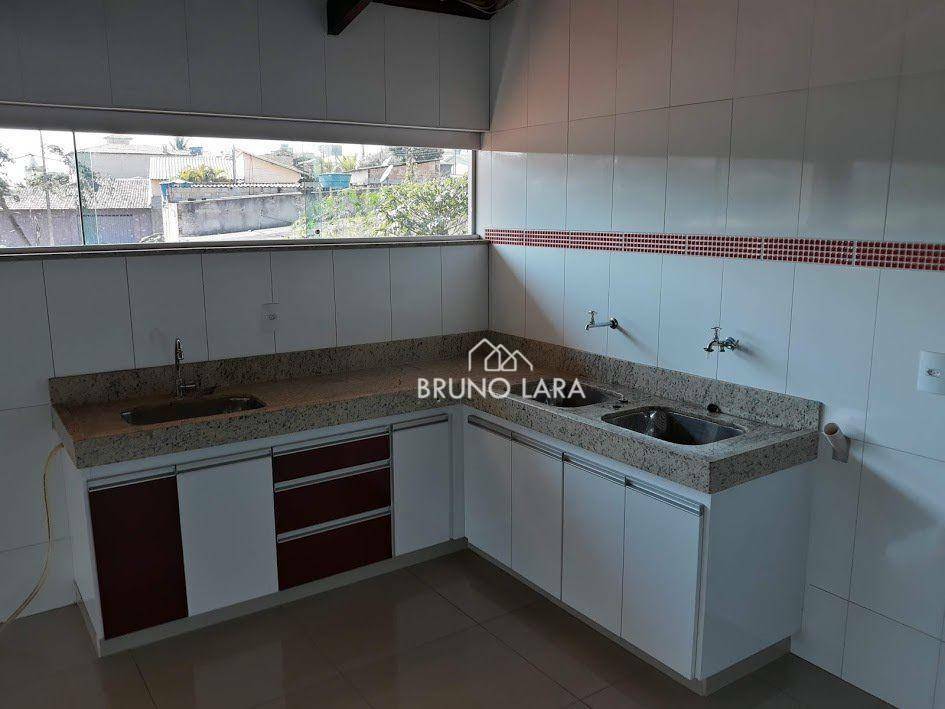 Casa à venda com 3 quartos, 180m² - Foto 13