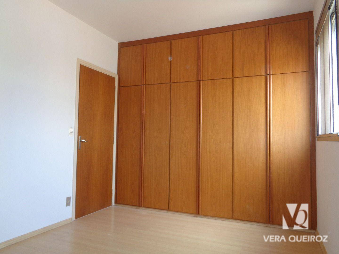 Apartamento para alugar com 2 quartos, 91m² - Foto 15