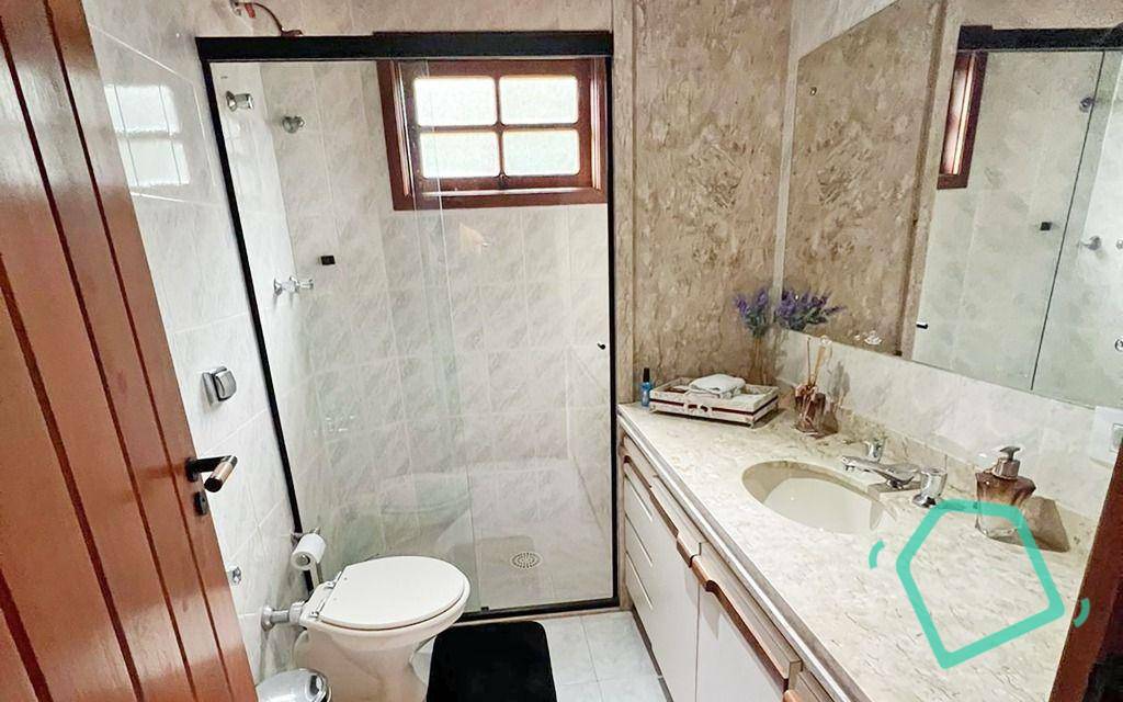 Casa de Condomínio à venda com 4 quartos, 200m² - Foto 19