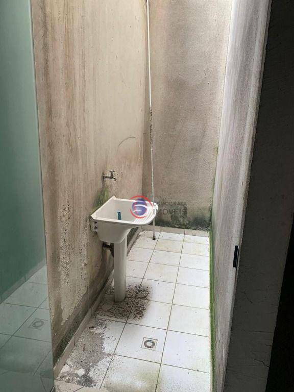 Sobrado à venda com 3 quartos, 330m² - Foto 33