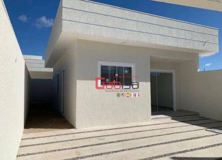 Casa à venda com 2 quartos, 60m² - Foto 1