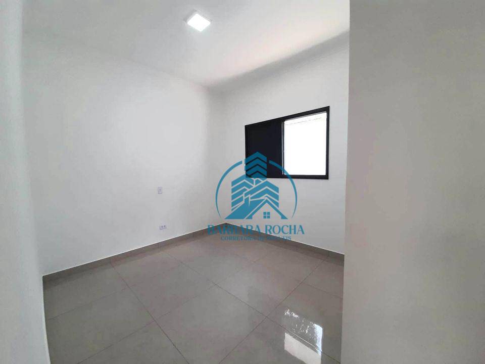 Casa à venda com 2 quartos, 82m² - Foto 13